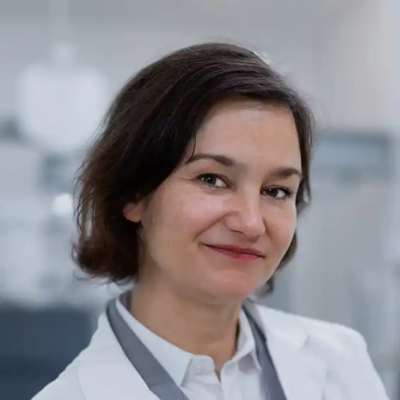 Portrait of dr. Ana Pajtler Rošar